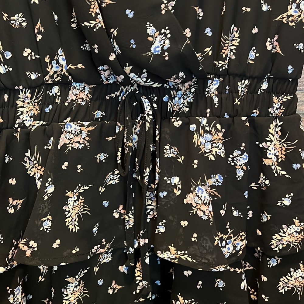 Dress - Picture 4 of 6